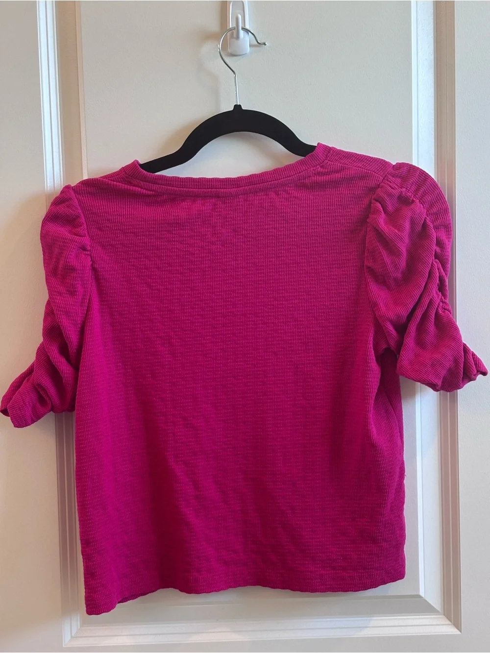 Old Navy Hot Pink Ribbed Tee